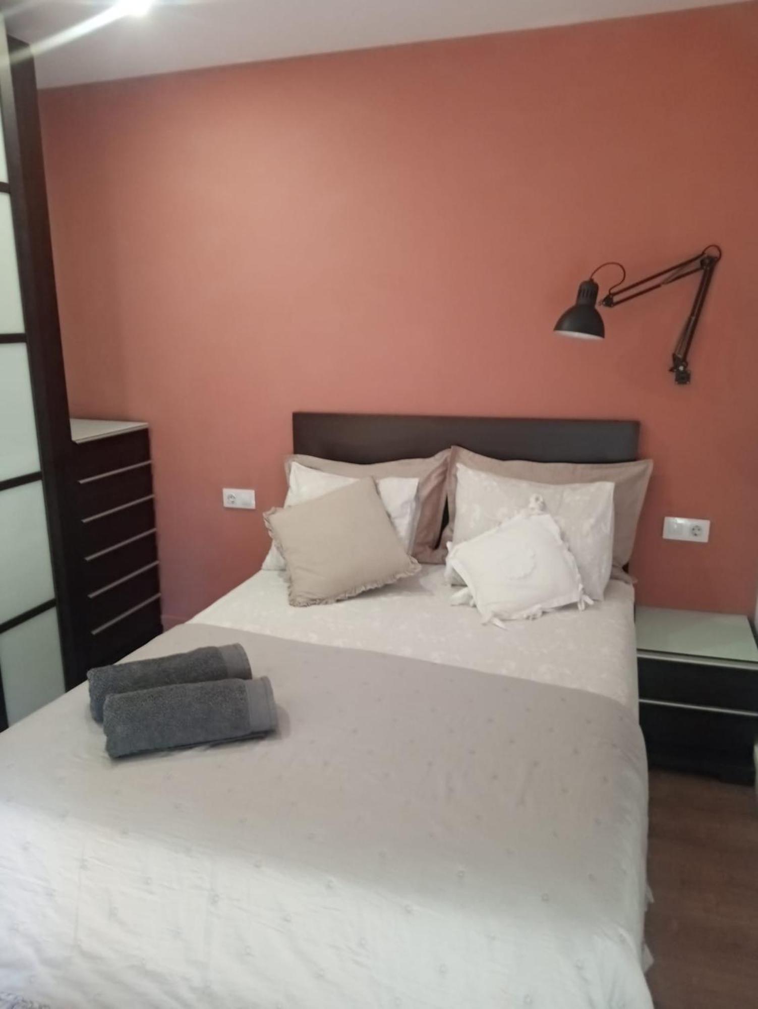 Com A Casa Daire Falset Dış mekan fotoğraf